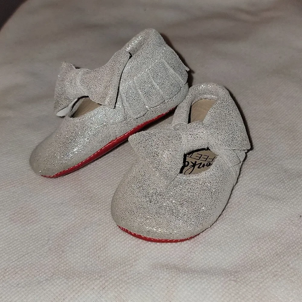 MONKEY FEET Bow & Tassles Leather Soft Sole Leather Moccasins Shoes 3-6 Months